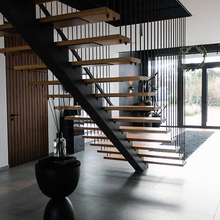 Exklusive Design Appartement Creme De La Creme Neubau พฟุงชตัดท์ ภายนอก รูปภาพ